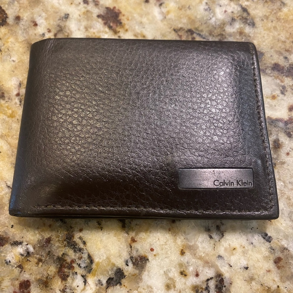 Calvin Klein Men's Black Leather Wallet